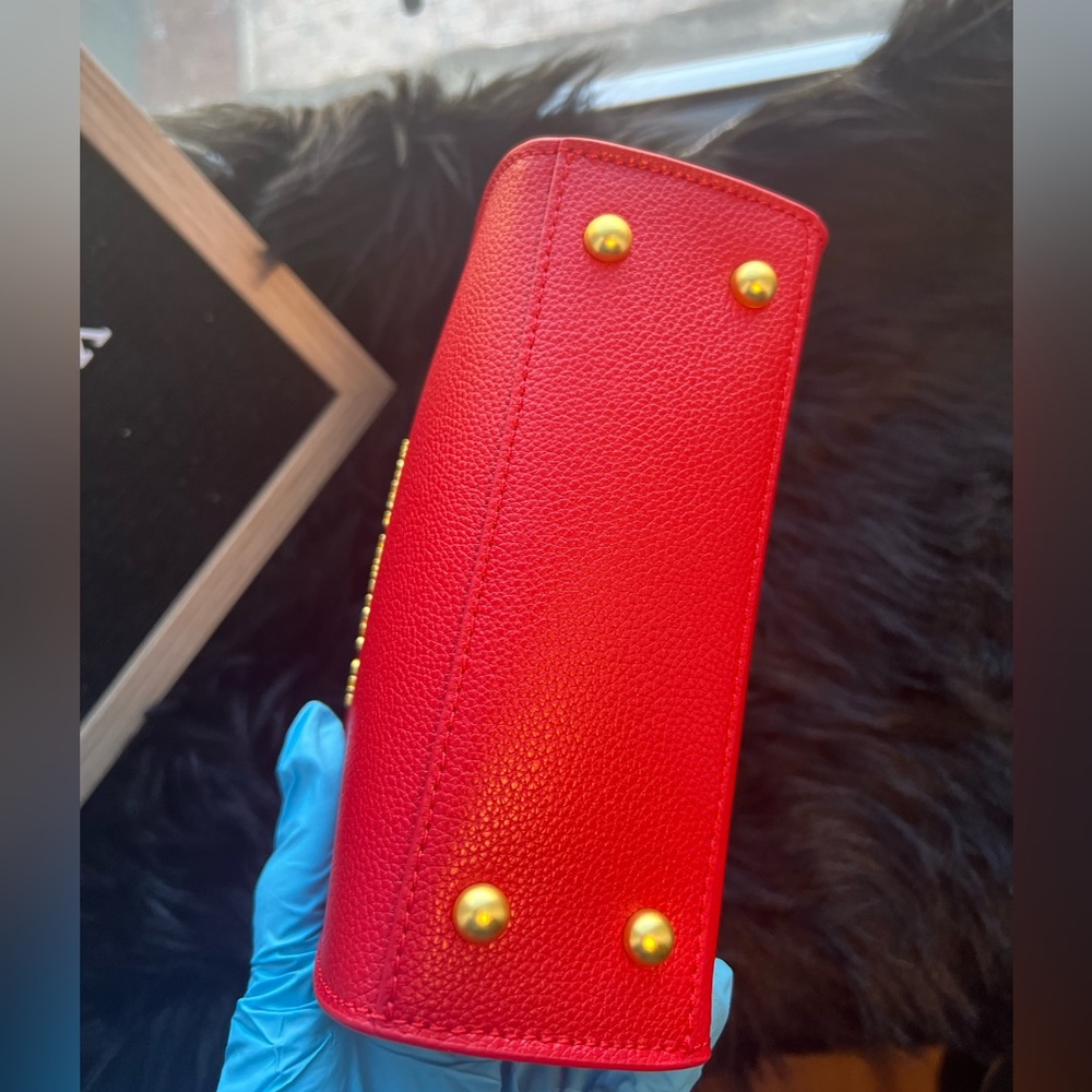 Brandon Blackwood red ESR tote with gold hardware - Picture 3 of 6